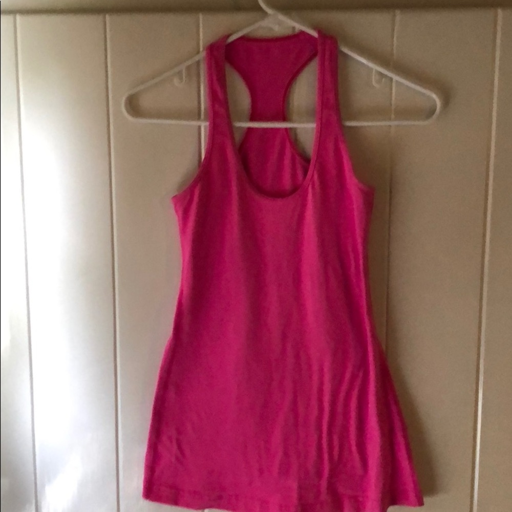 Lululemon tank